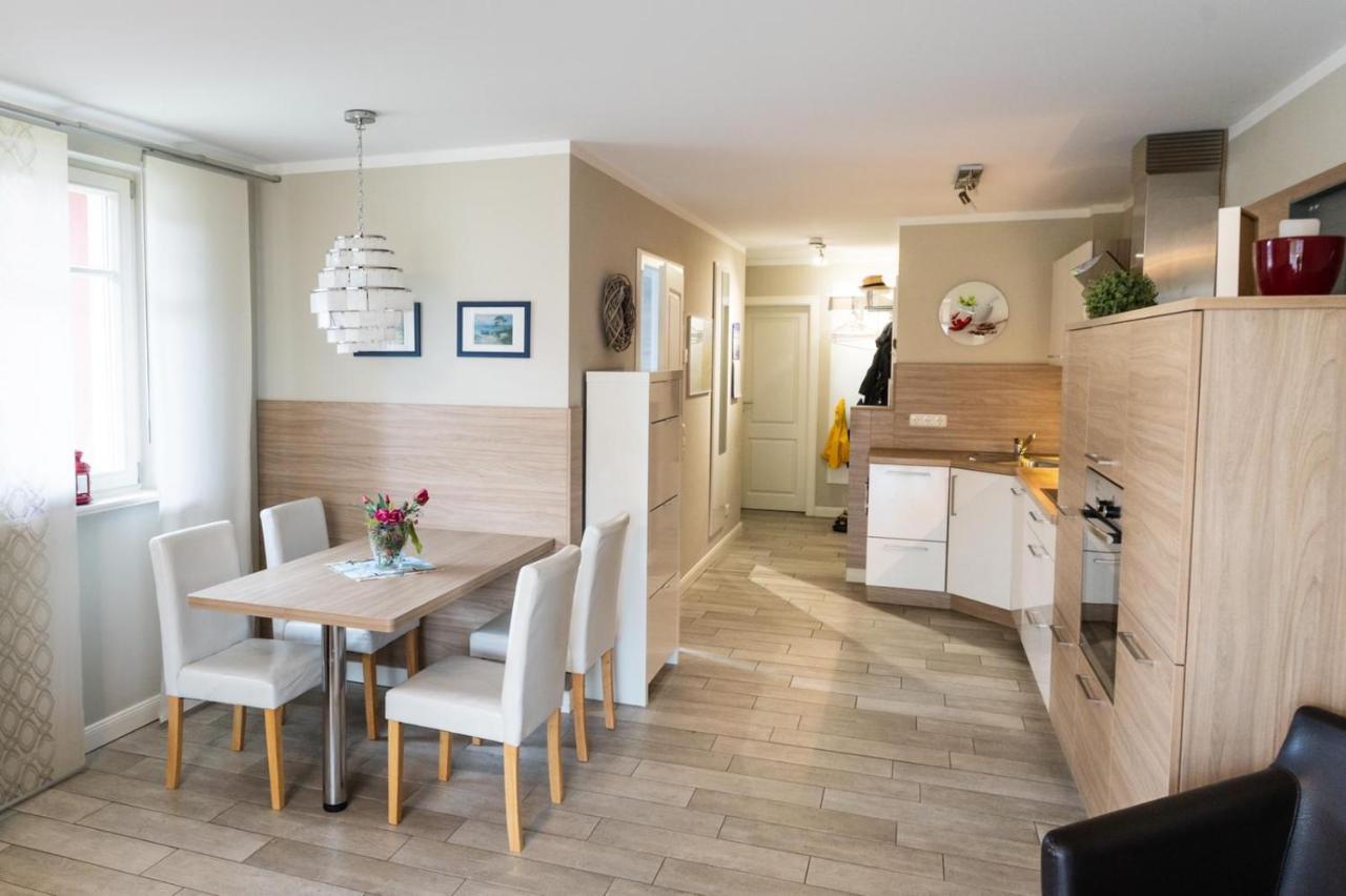 Ferienwohnung Strandgut - Kavelweg 9 - Zingst Dış mekan fotoğraf